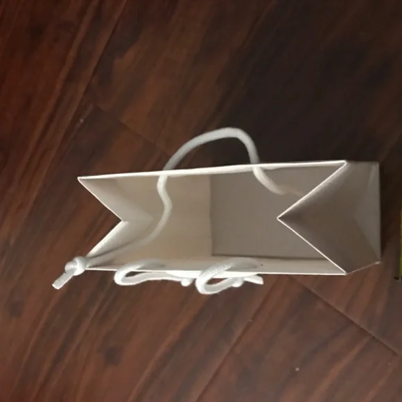 Dior Paper Shopping Bag - Picture 6 of 9